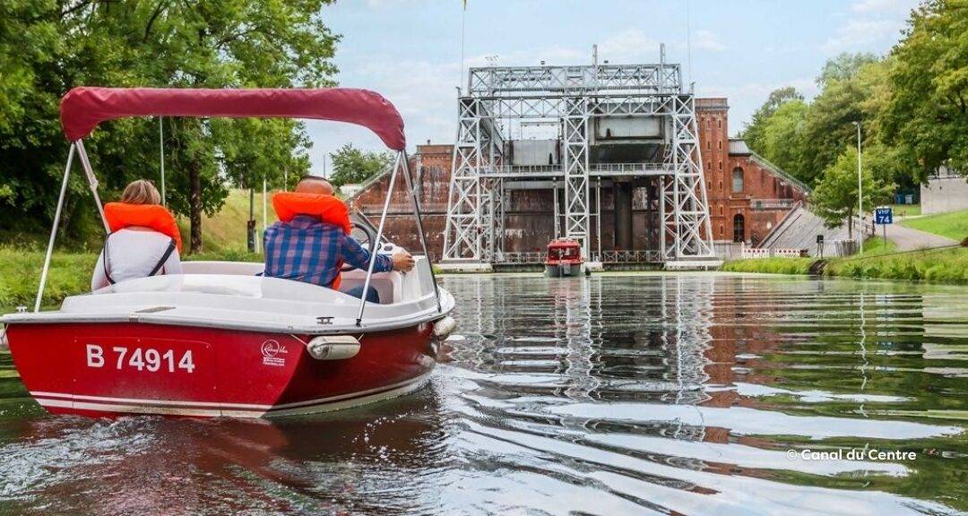 Développement d’un tourisme fluvial & fluvestre, axé services aux « motor-homes »